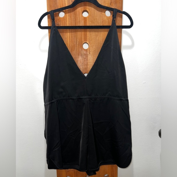 NBD Charlise Romper in Black - Picture 3 of 8